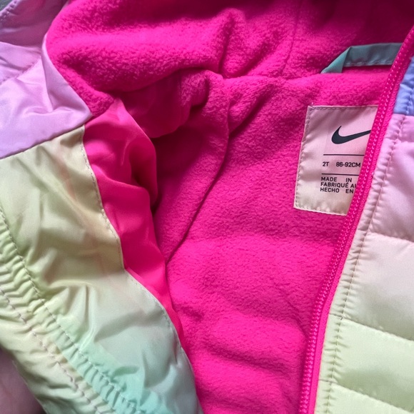 Nike Baby Girl Puffer Coat - Picture 2 of 3
